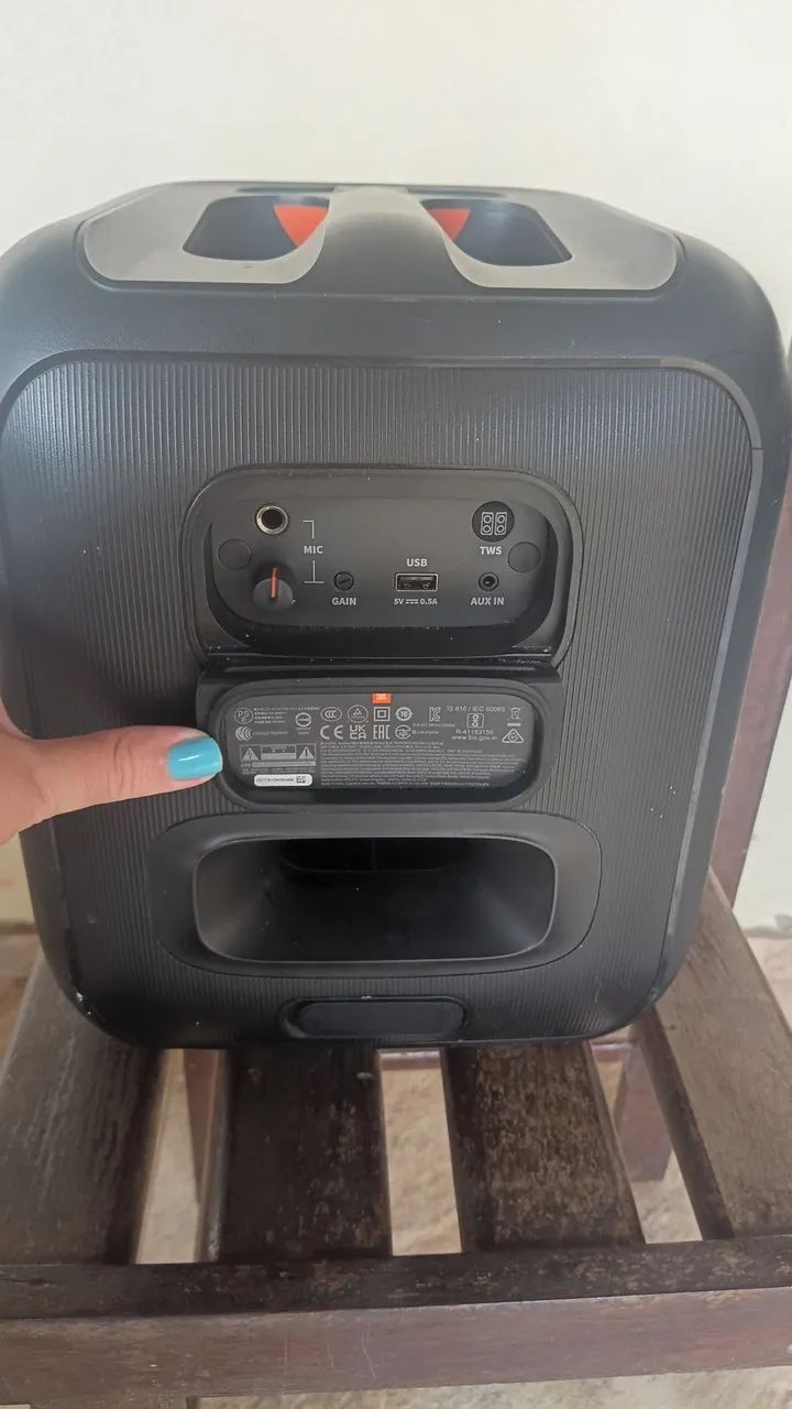 JBL Encore 1 Partybox  100% Funcionando com cabo de força original - Foto 3