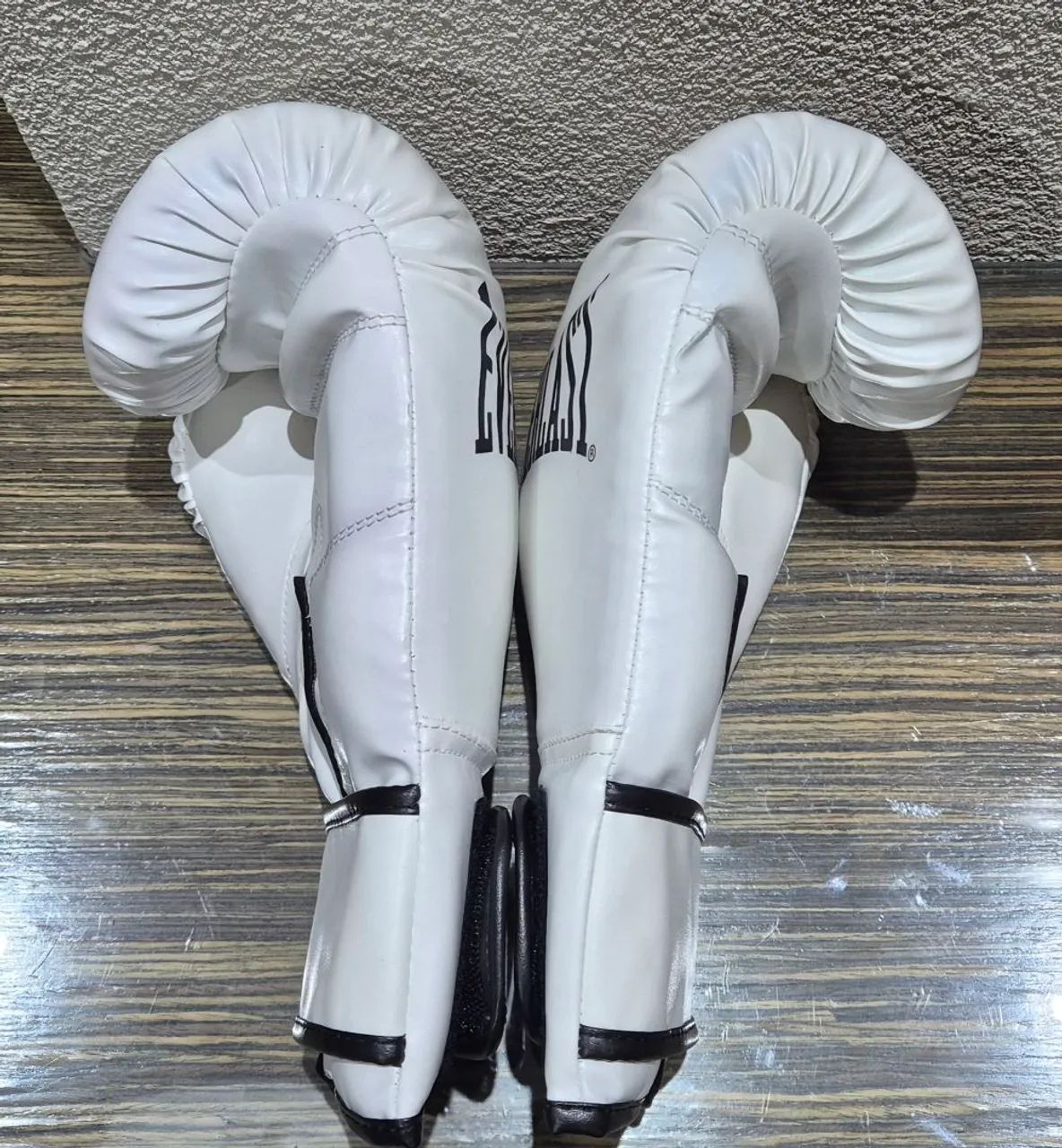 Luva Boxe Everlast Core 2 16 oz - Foto 4