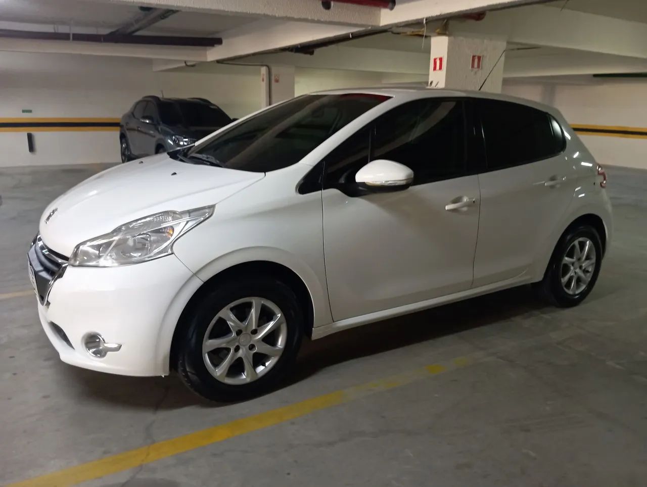 Peugeot 208 Active/active Pack 1.5 Flex 8V 5P 2015