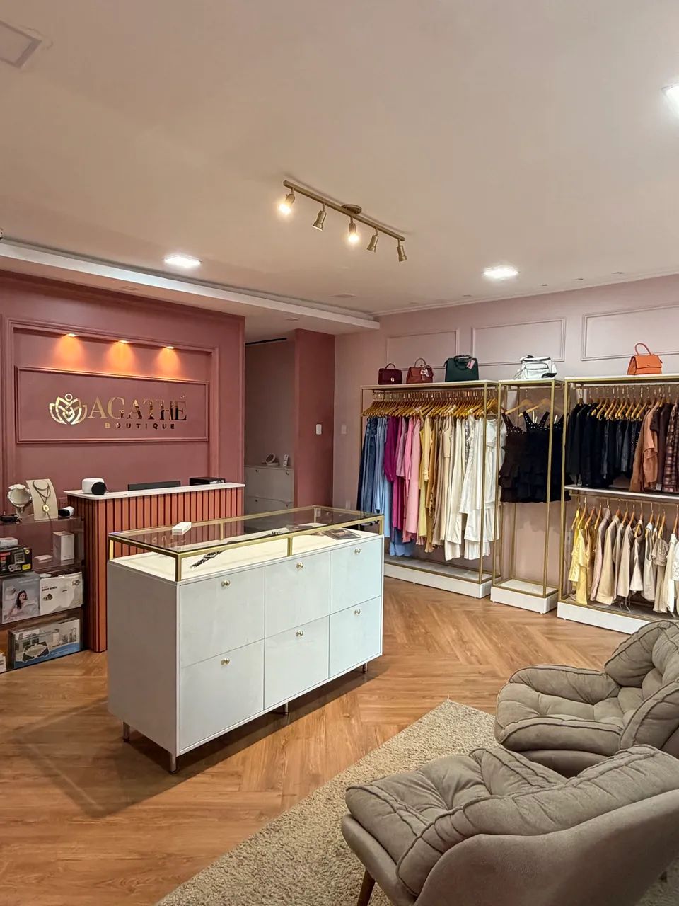 Vendo loja( boutique ) completa  - Foto 5