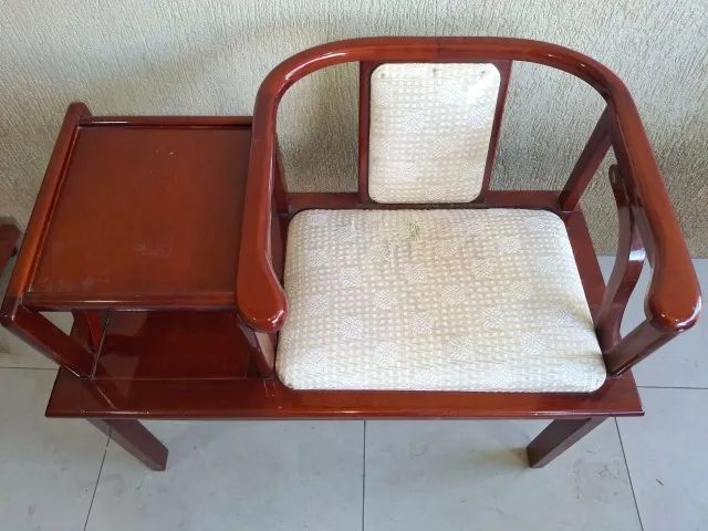 Marquesa Antiga com Mesinha Acoplada - Foto 2