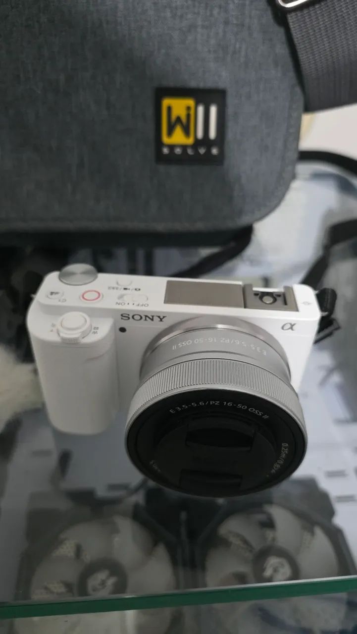Sony ZV-E10 Cor Branca + garantia + lente 16-50 Nova + Nota Fiscal  - Foto 4