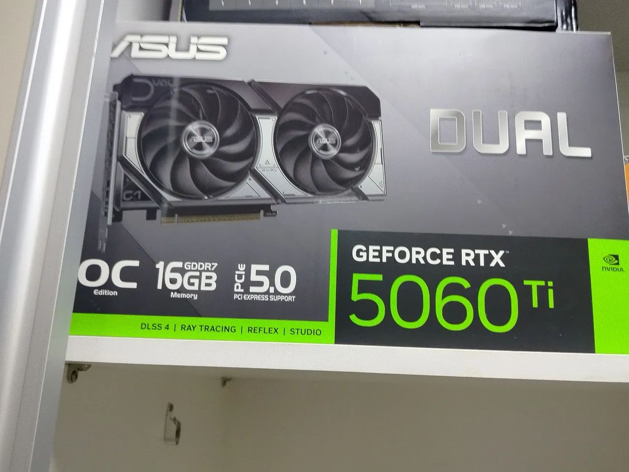 Rtx 5060 ti 16gb - Foto 2