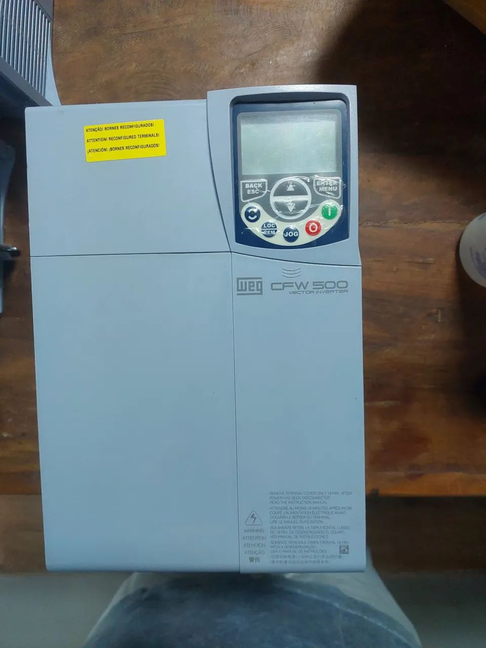 Inversor de frequência weg cfw500 220 trifásico  47A (15 CV)