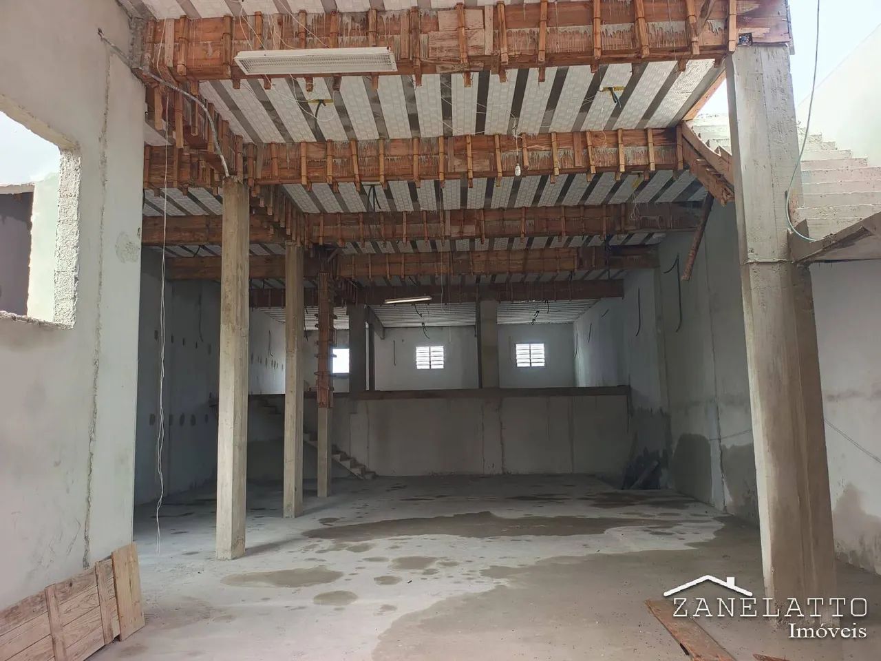 GALPÃO 350 M2 COM MEZANINO - REGIÃO DO CAMPO LIMPO - Foto 3