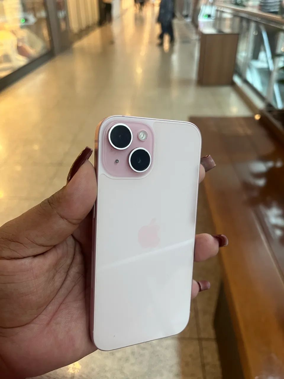 iPhone 15 rosa - Foto 5