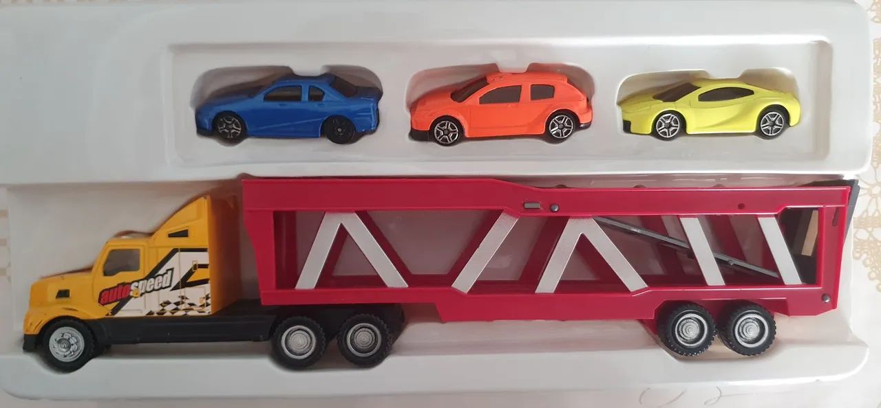 Brinquedo Caminhão Cegonha com carrinhos - Foto 3