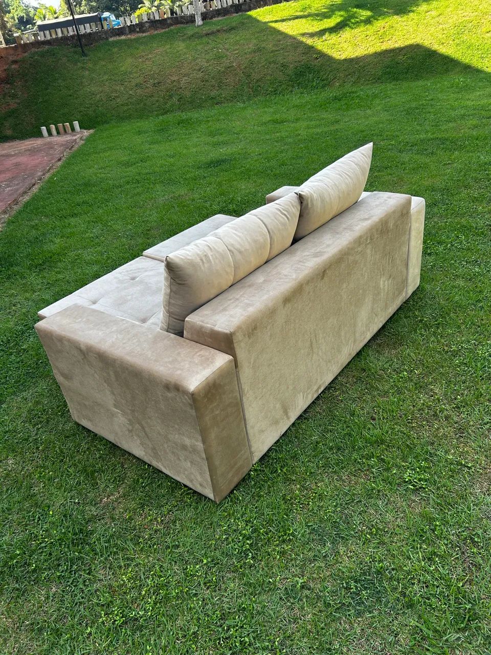 Havaí Lupi Retractable Sofa439340758299453441