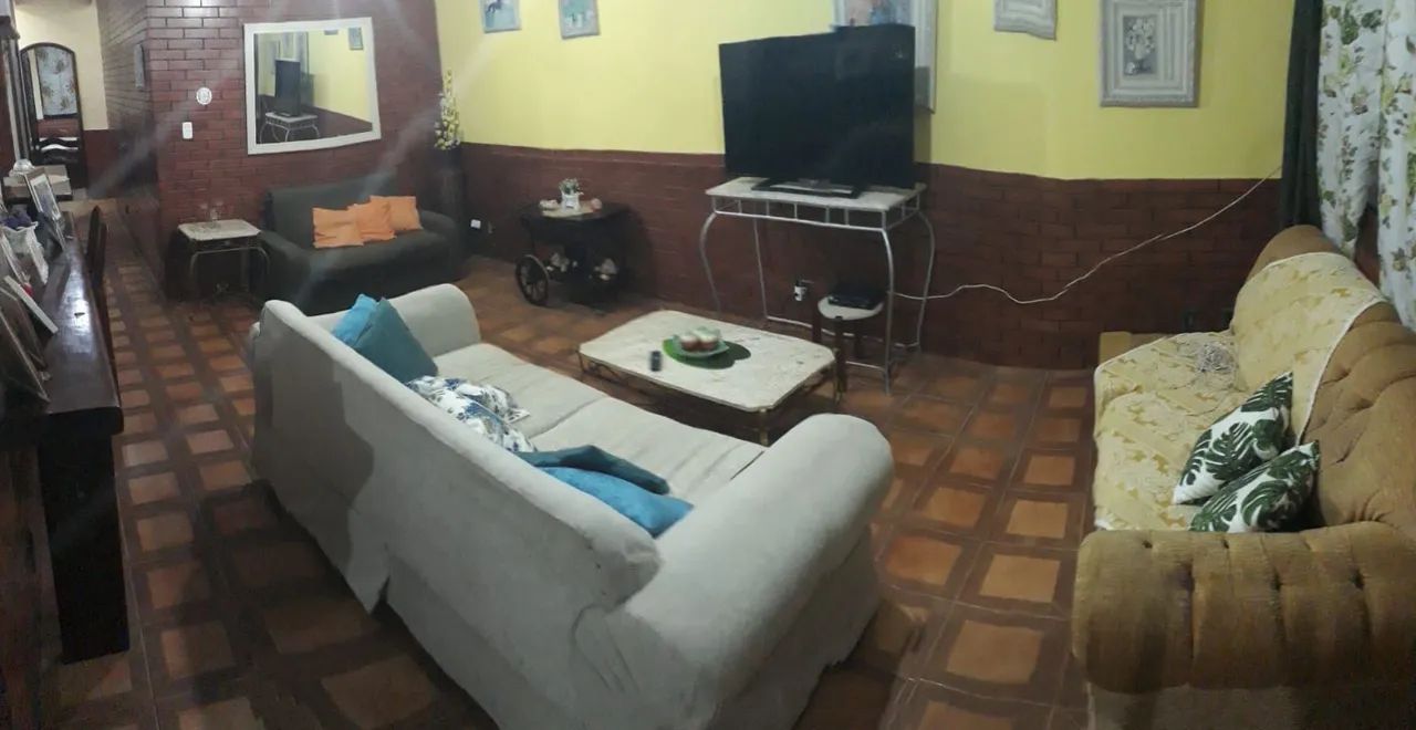 Casa para Temporada-Conforto, Espaço e Lazer a apenas 150 metros da Praia-Angra dos Reis  - Foto 8