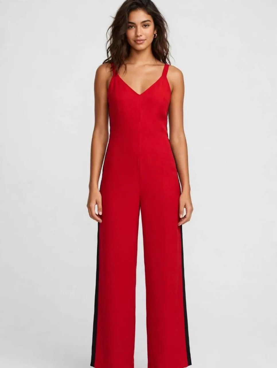 Macacão vermelho novo 