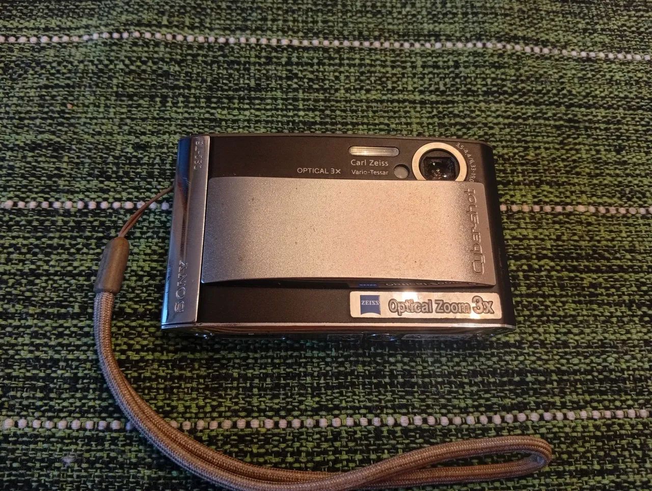 Sony cyber shot DSC-T5