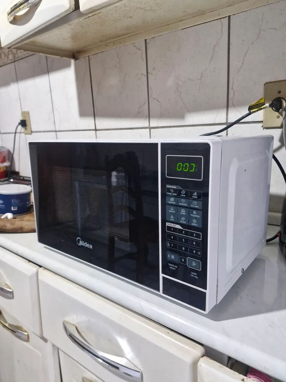 Microondas impecável