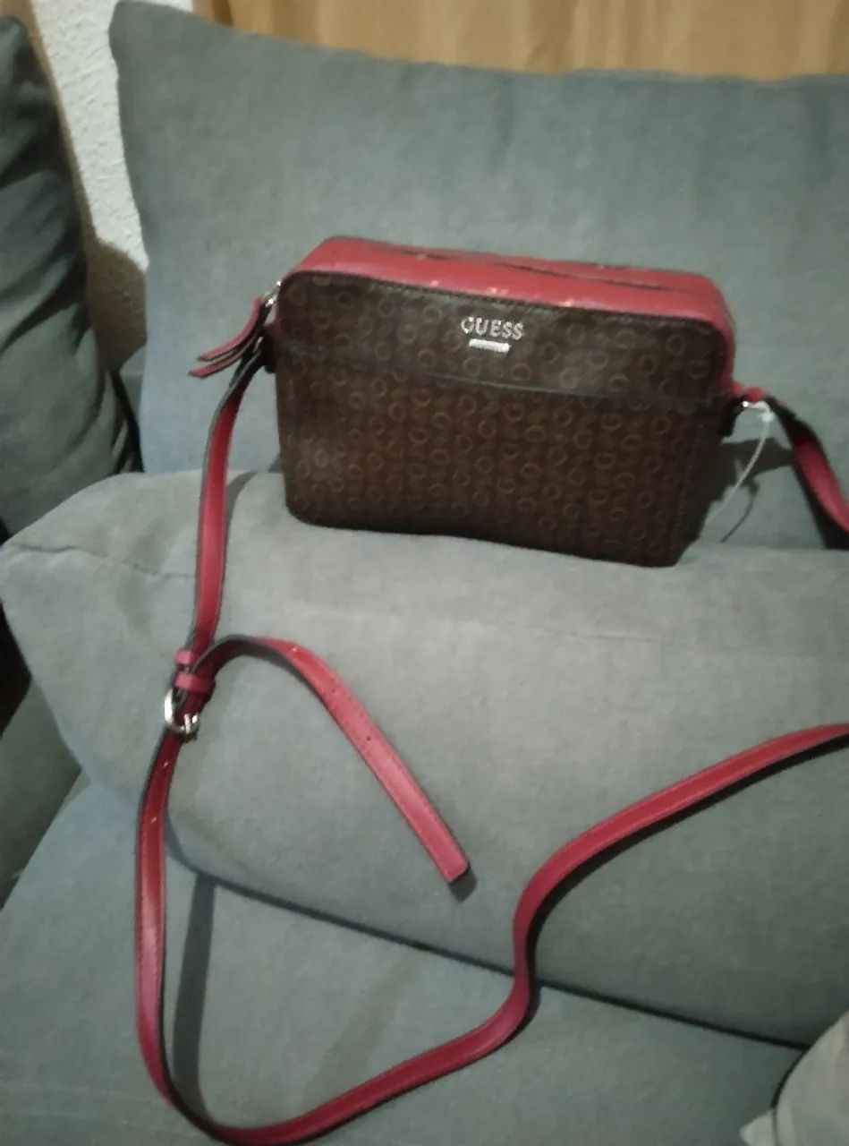Bolsas da guess  - Foto 5