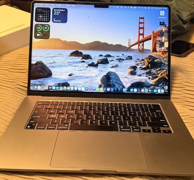 MacBook Air 15
