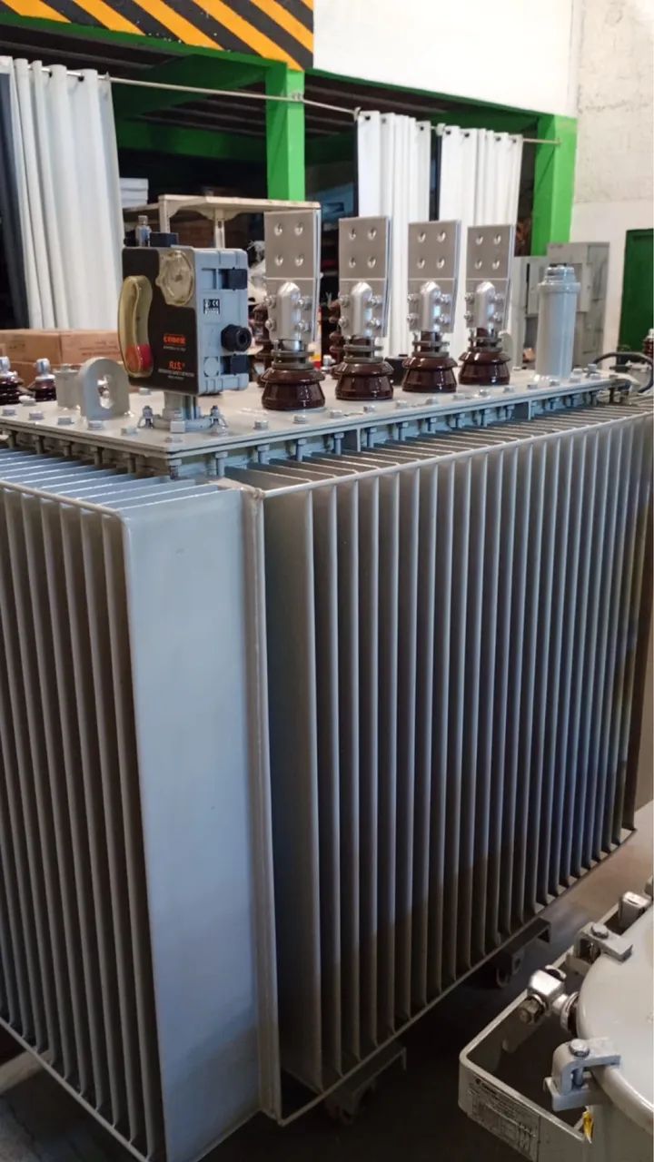 Transformador trifásico de 750 Kva  - Foto 2