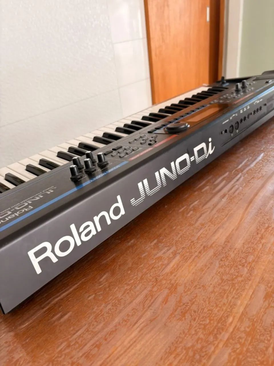 TECLADO ROLAND JUNO-Di - Foto 2