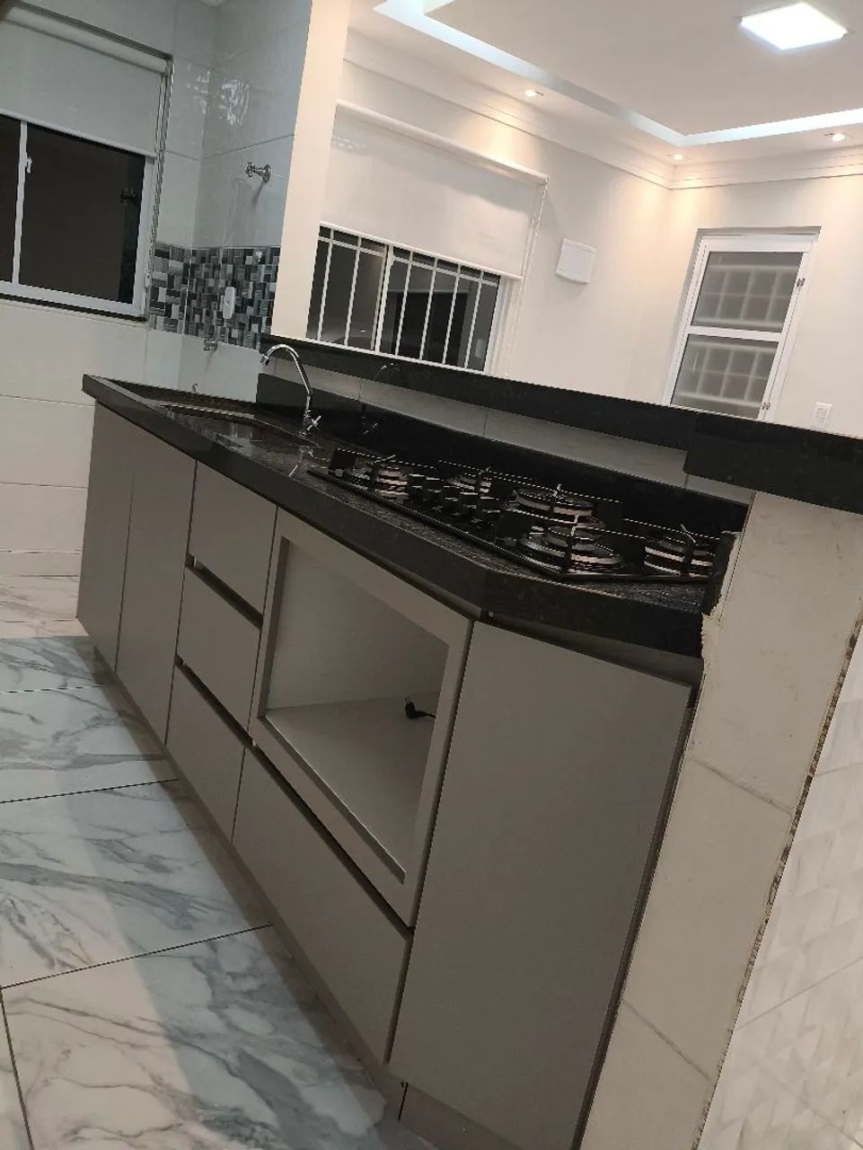 Alugo apartamento de 2/4 em Arniqueiras com garagem  - Foto 3