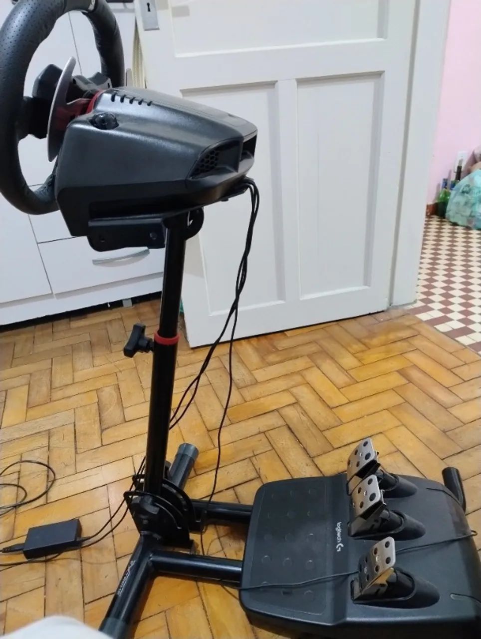Volante Logitech G920 com cockpit - Foto 4
