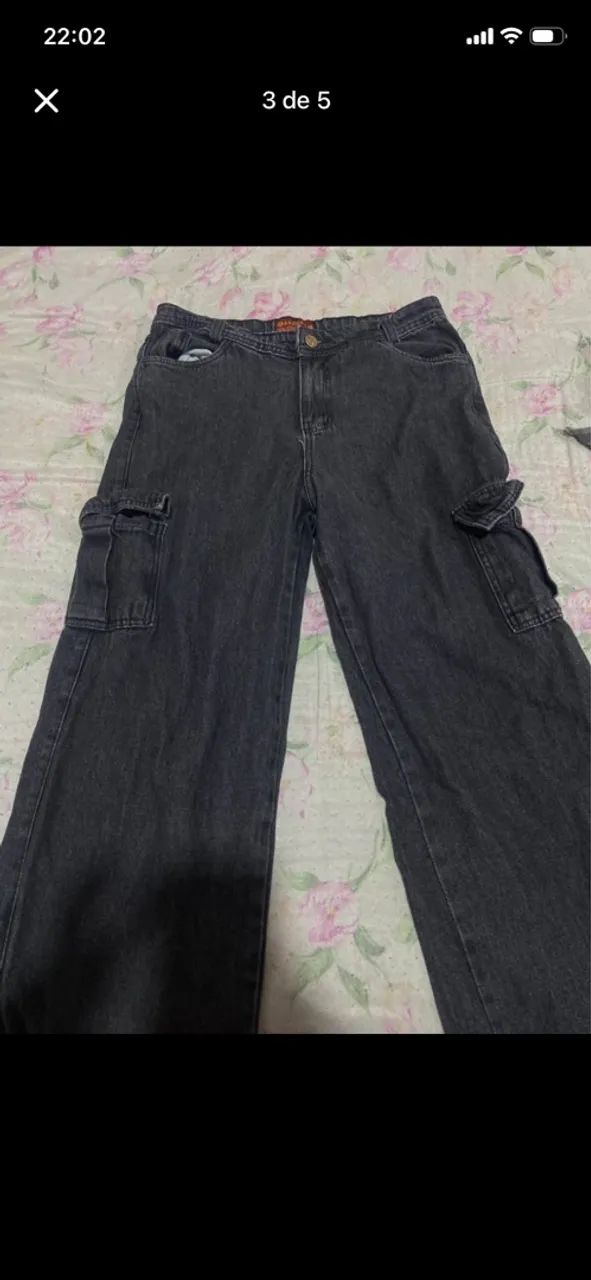 Vendo calça cargo nova  - Foto 3