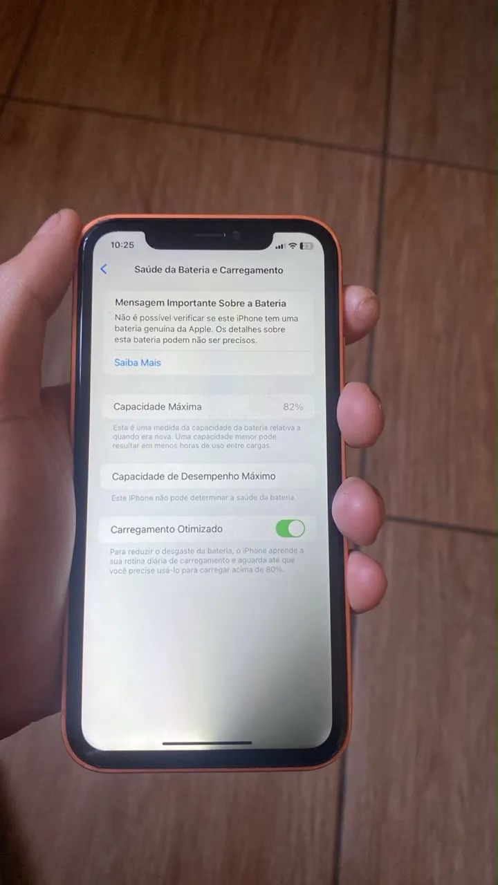 iPhone XR na carcaça do 17 pro 