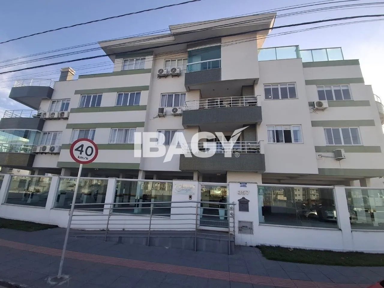 Excelente Apartamento 2 dormitório(s) em Ingleses do Rio Vermelho - Florianópolis