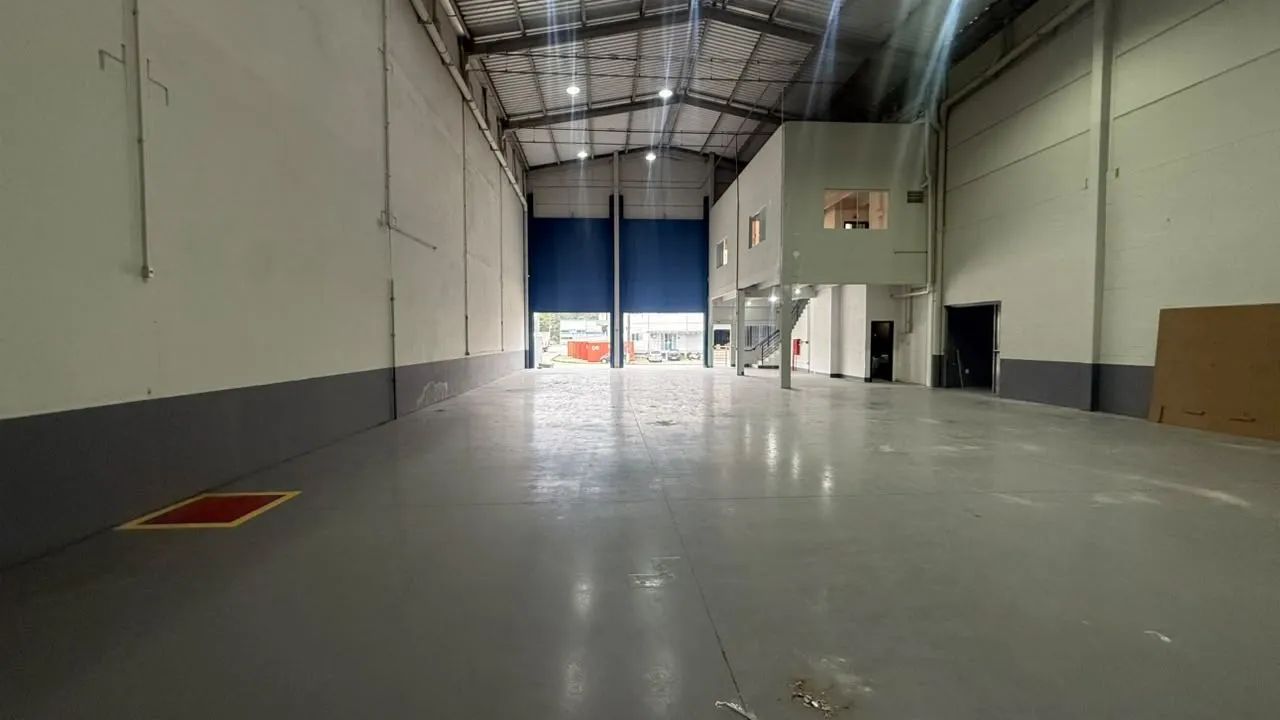 Galpão 960 m² para locação com 3 docas e rampa | Jardim Eldorado | Palhoça - SC - Foto 5