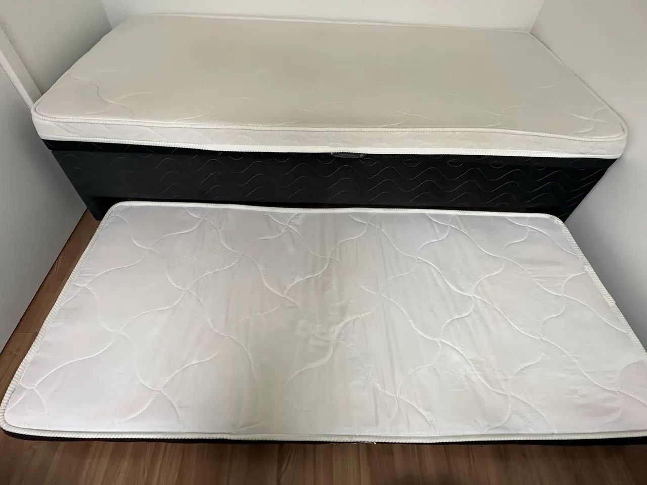 Cama Box Solteiro com Baú e Conjugada com Cama Auxiliar 