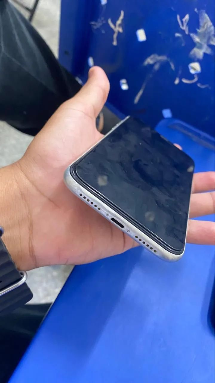 iPhone 11 funcionando tudo - Foto 4
