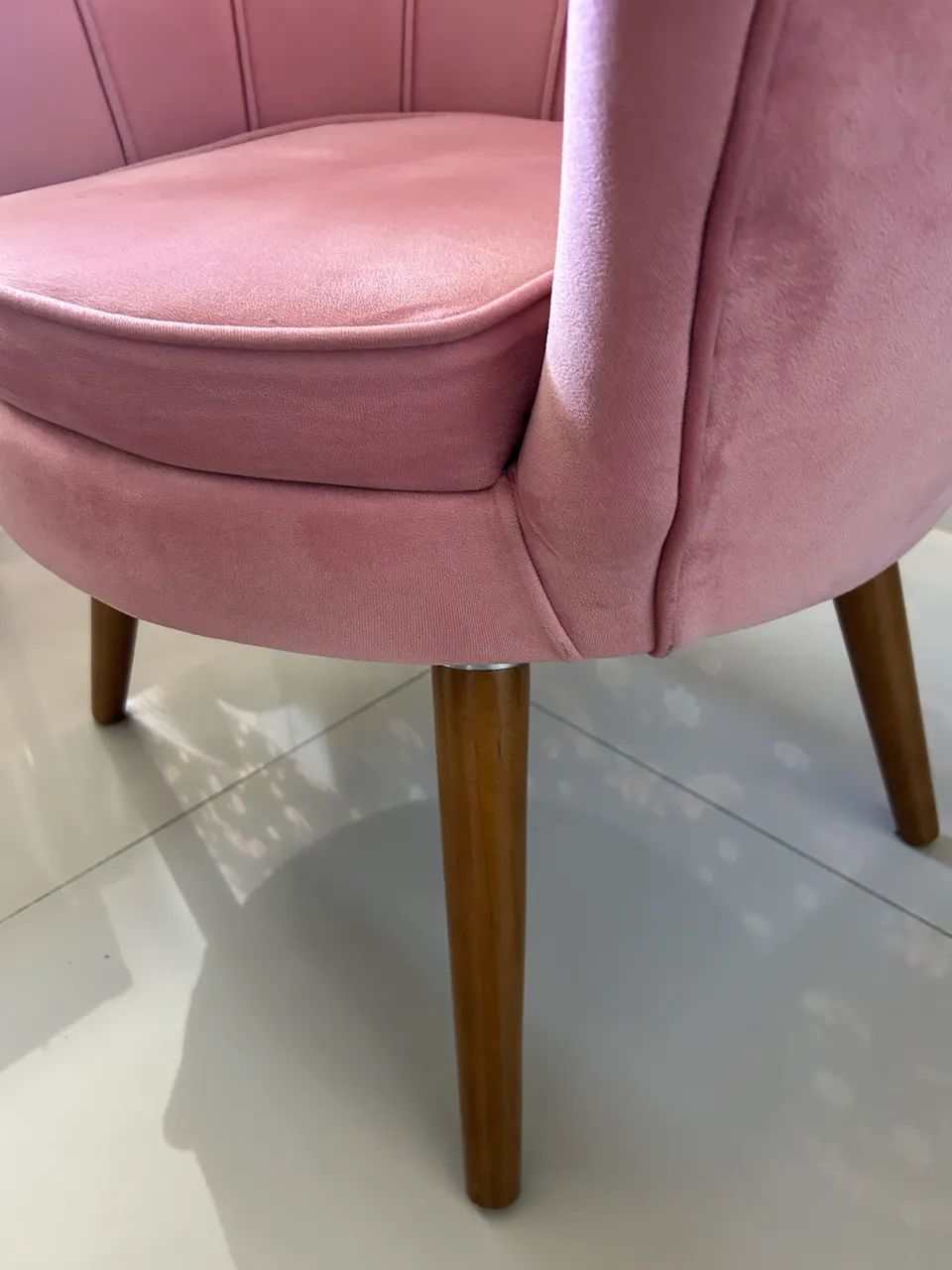 Poltrona Concha Veludo Rosa - Foto 4