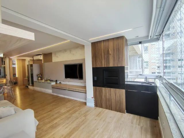 Apartamento Amplo com 4 Dormitórios e Condomínio Clube Completo no Itacorubi  - Foto 2