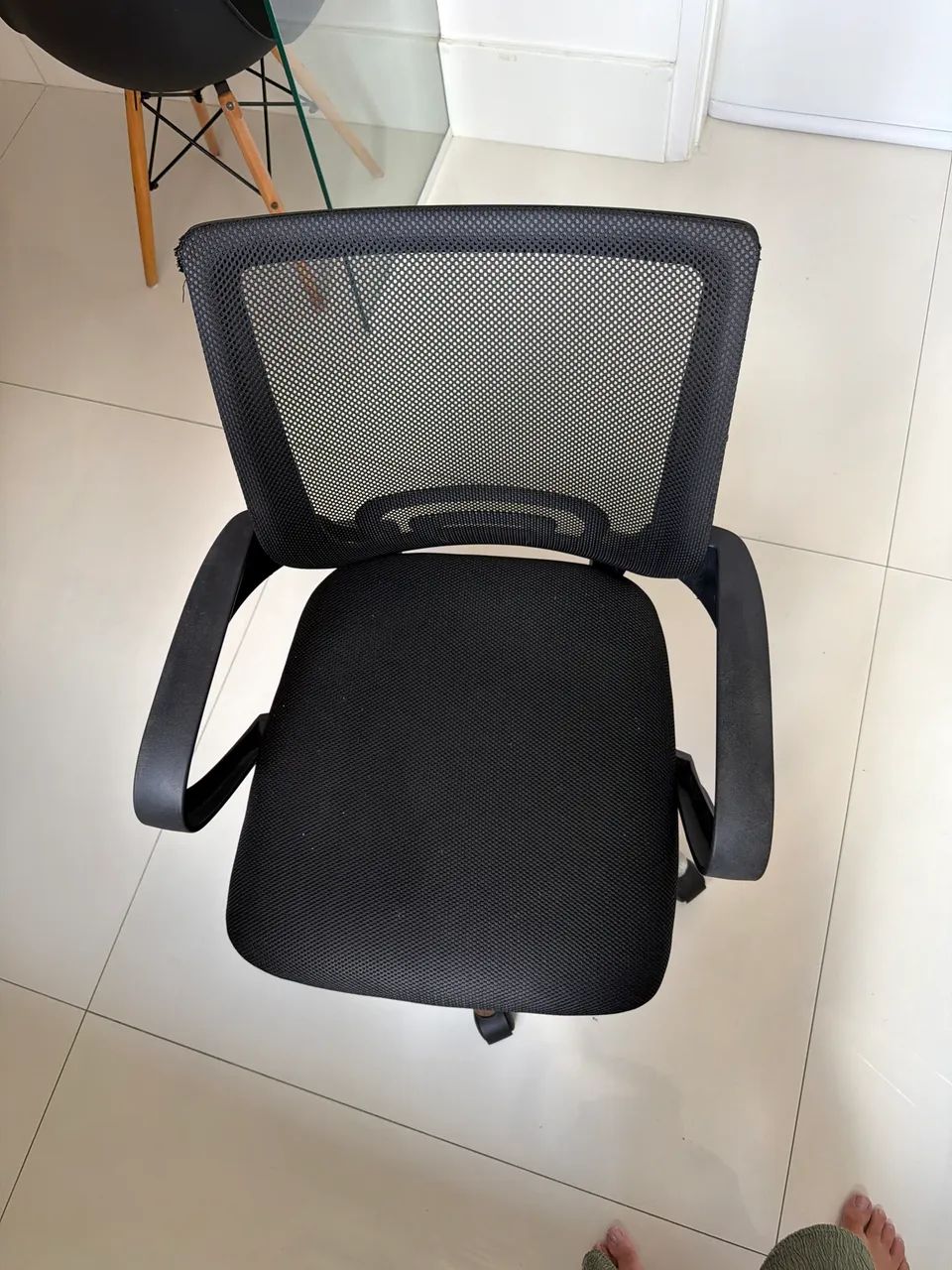 Cadeira escritório preta  - Foto 3
