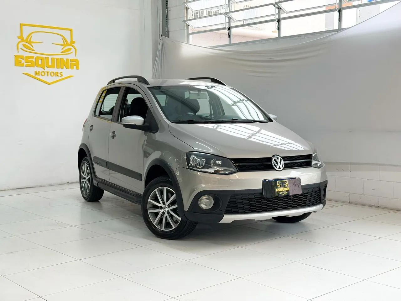 Volkswagen Crossfox CROSSFOX I MOTION 1.6 Mi T. Flex 8V 5p 2014