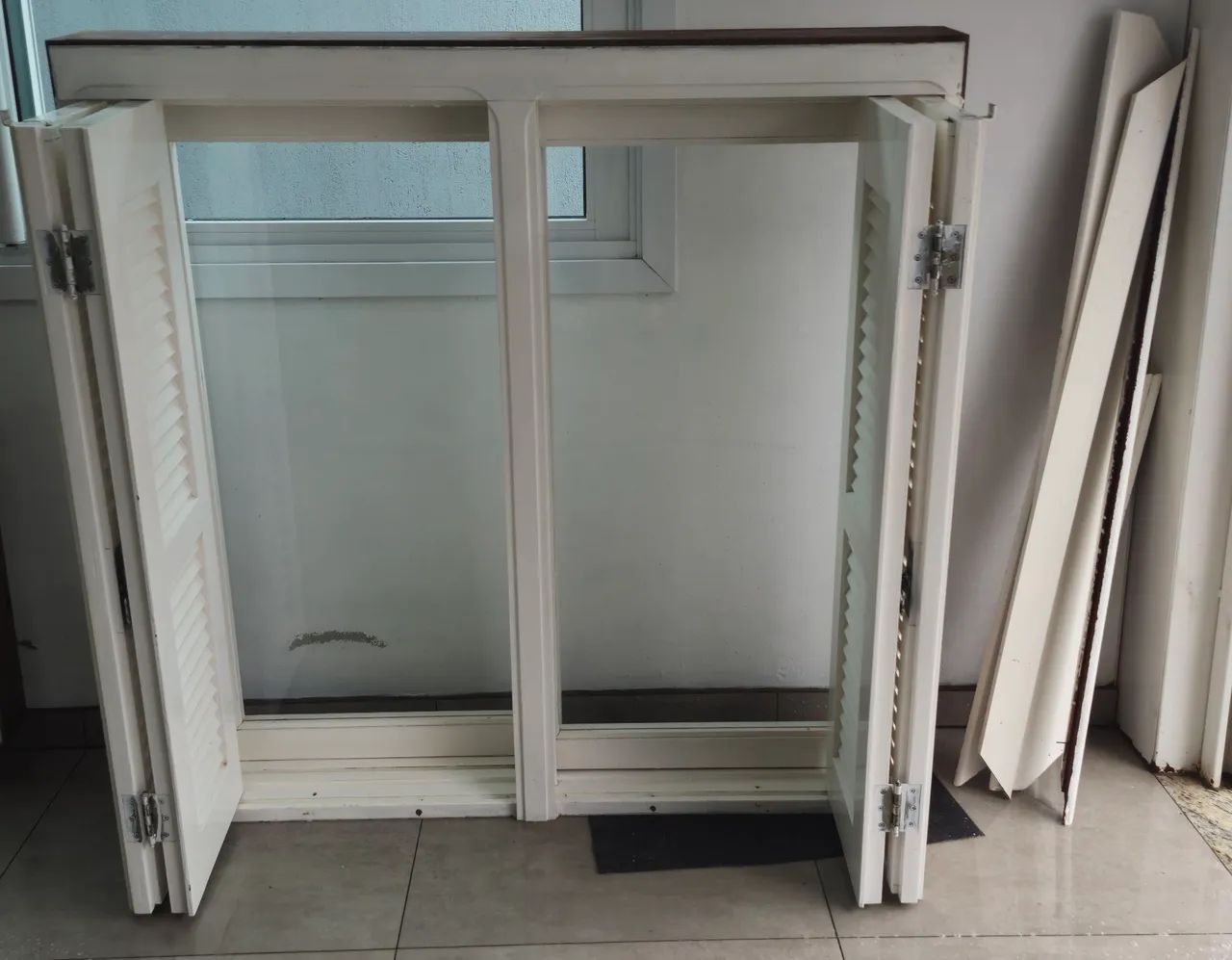 Janela veneziana65115635375107121