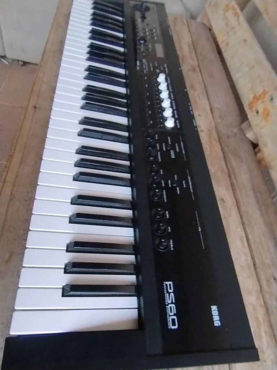 TECLADO KORG  - Foto 2