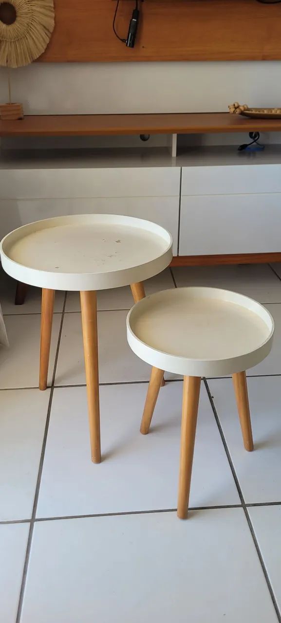 Conjunto de Mesinhas laterais