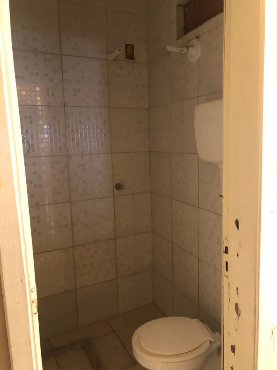 Alugo um Ponto Comercial em Itapoan - Foto 5
