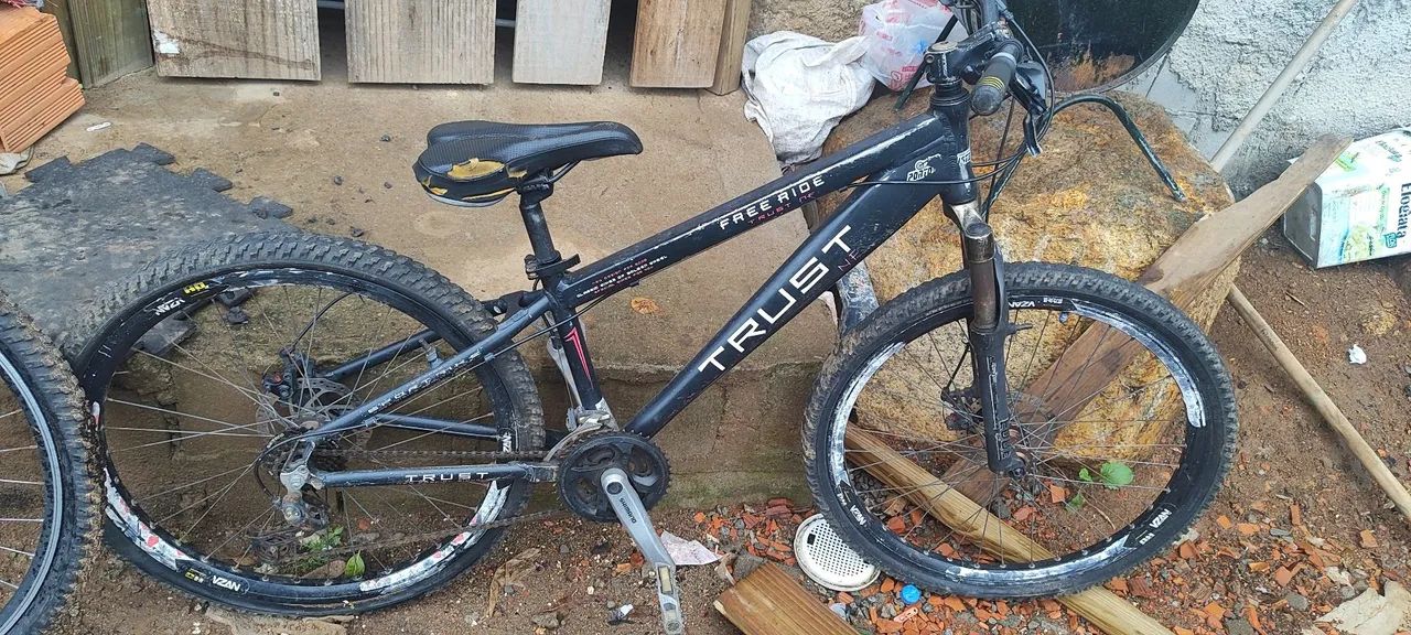 Vendo Bikes Trust Mormaii - Foto 2