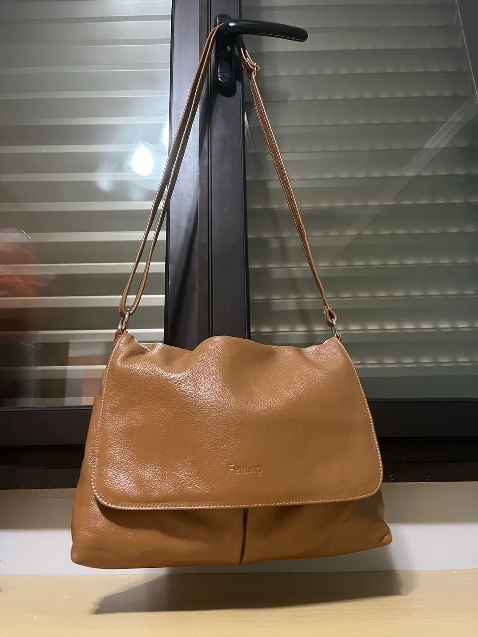 Bolsa feminina de couro - preço imperdível  - Foto 3