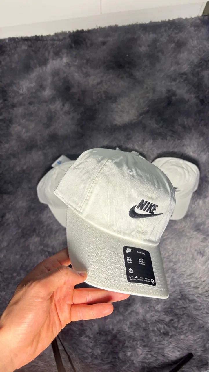 Boné Nike Club Branco