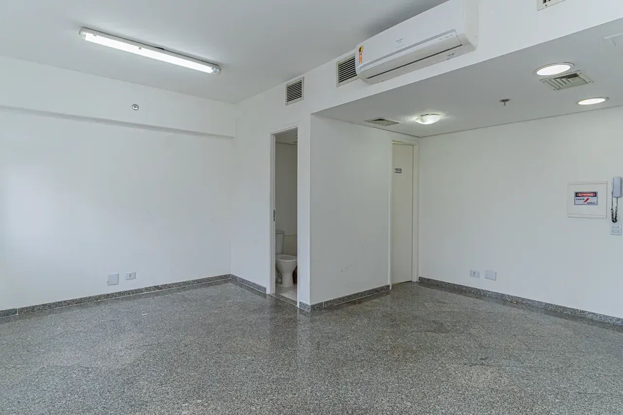 Imóvel para aluguel e venda possui 30 metros quadrados com 1 quarto em Liberdade - São Pau - Foto 8