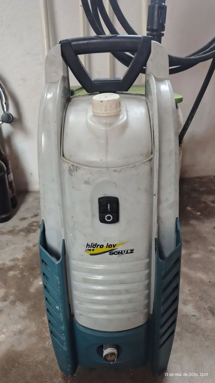 Vendo essa máquina de lavar jato Schutz de 1700W ,110V bairro nova vitória ZAP *
