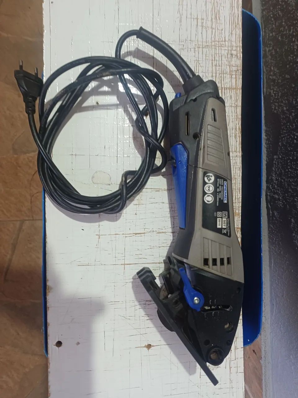 SERRA DREMEL 710W 