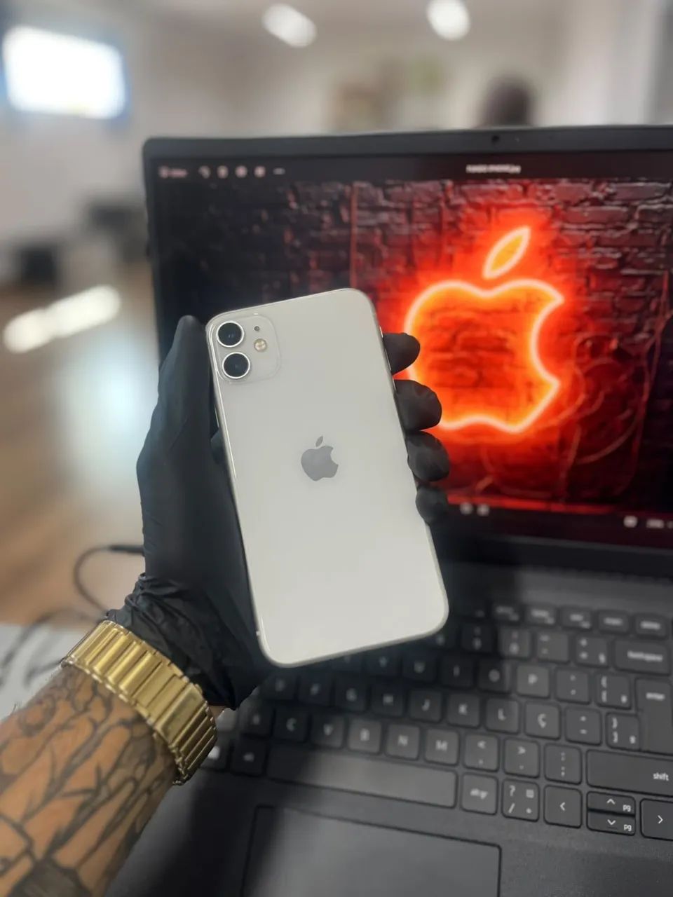 iPhone 11 64GB branco  - Foto 2