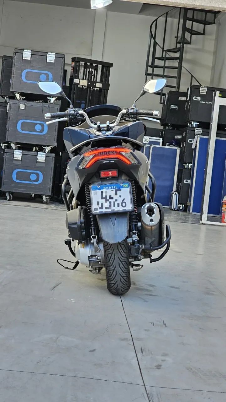 Pcx 2023 DLX  - Foto 2