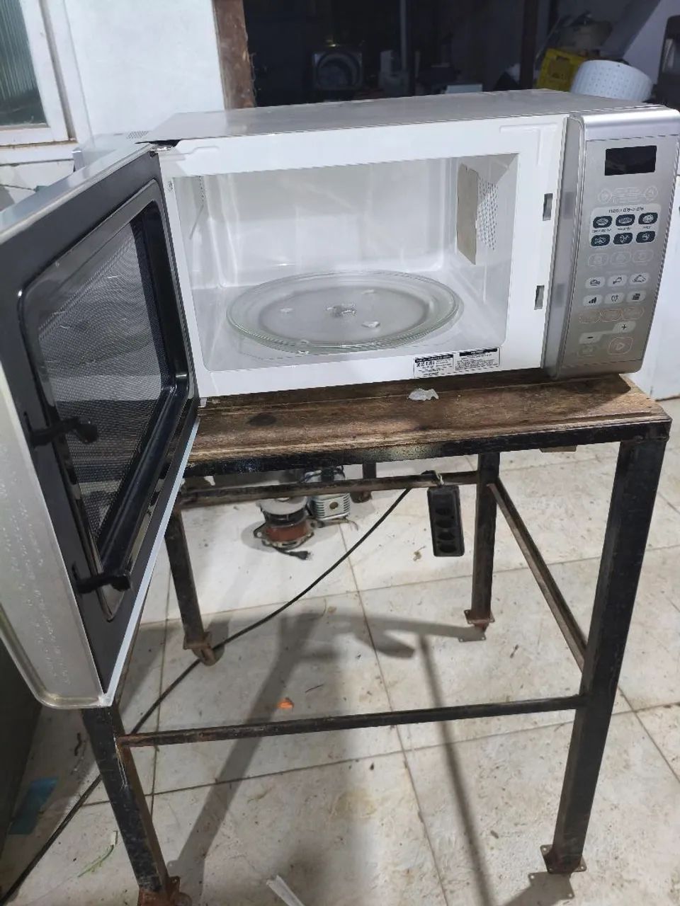Microondas Brastemp com garantia  - Foto 2
