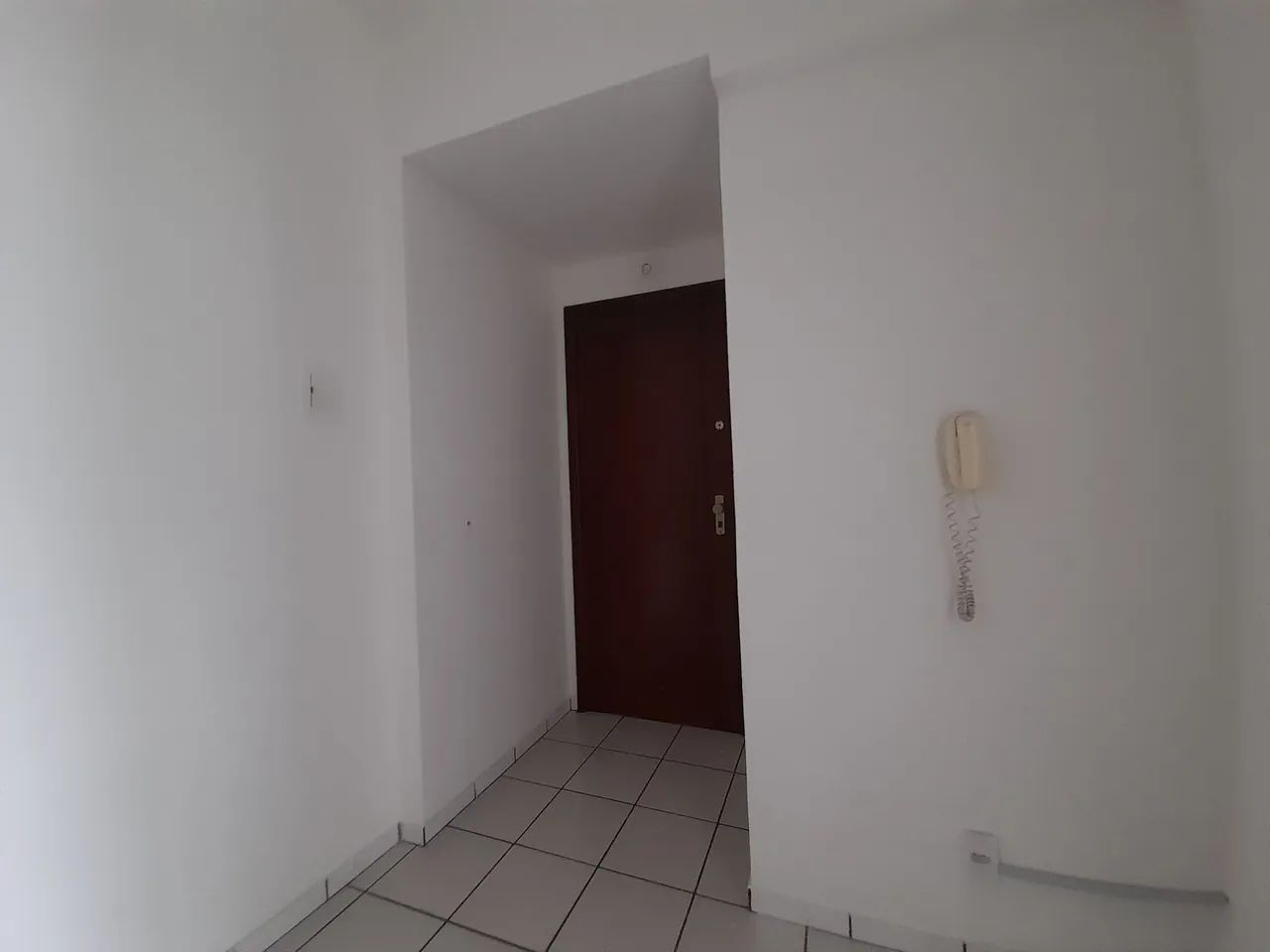 SALA COMERCIAL RUA DR PAULO FROES MACHADO - Foto 4