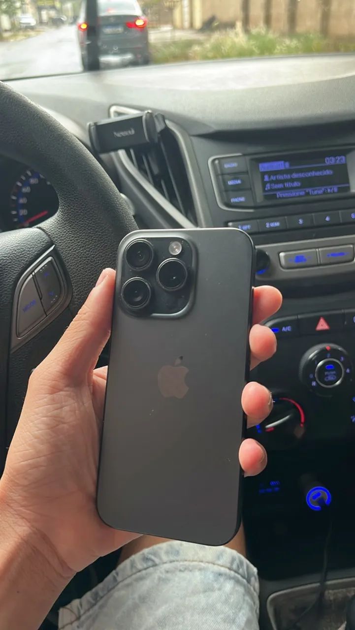 iPhone 15 pro 128gb urgente !!