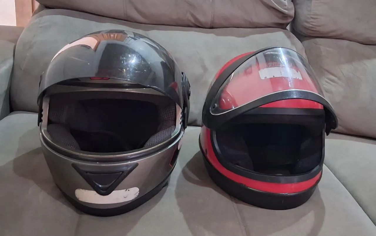 2 Capacetes