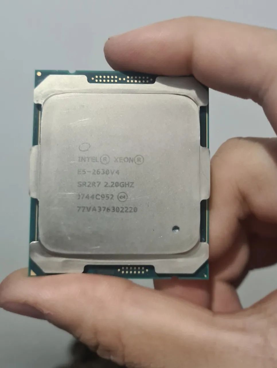Processador Xeon E5 2630 v4 + Cooler Box