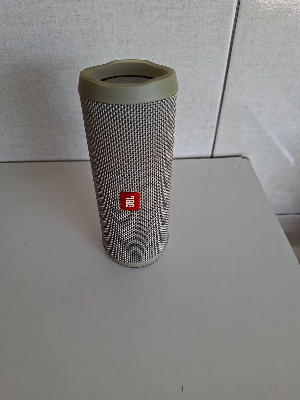 Caixa Jbl Flip 4